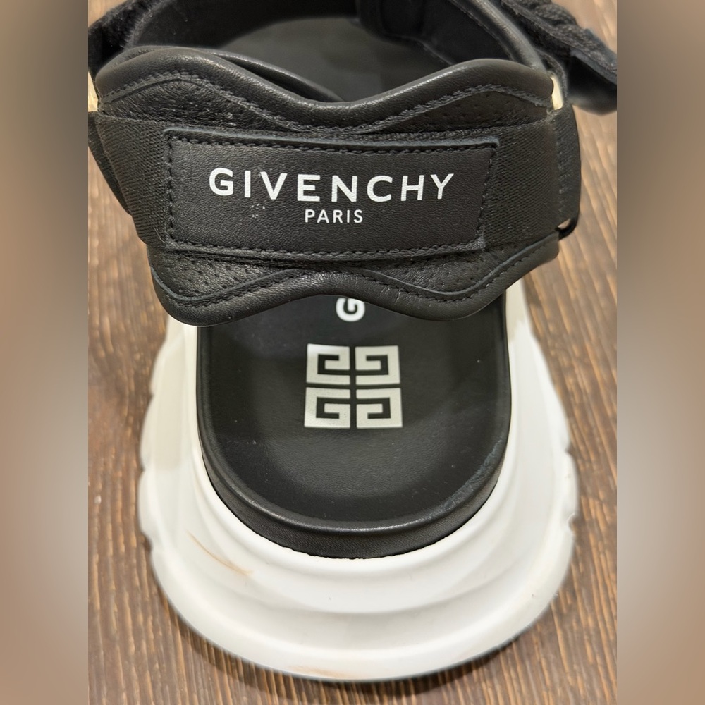 Givenchy Black Leather Sandals - Picture 4 of 7